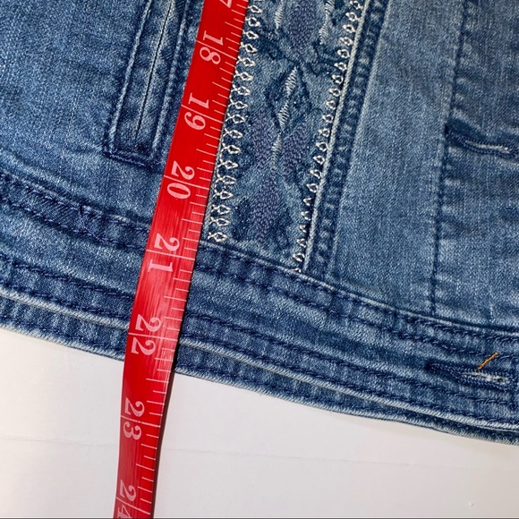 Christopher & Banks Denim Vest with detailed stitching - Medium - Picture 10 of 12